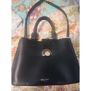 Luella Grey London Womens Handbag. Black 3 Compartments Snaps In Front